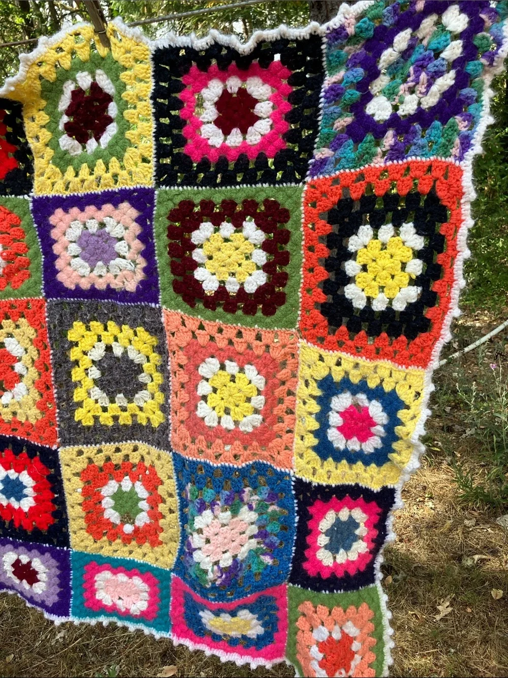 Granny square wool crochet twin blanket throw *damaged*